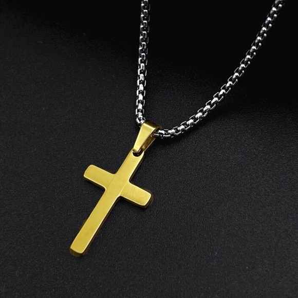 † Men’s Minimalist Unisex Silver/Gold Latin Stainless Steel Cross Necklace - Picture 4 of 5